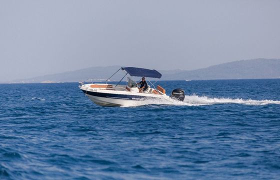 Motorboat Mingolla Brava 22 150hp