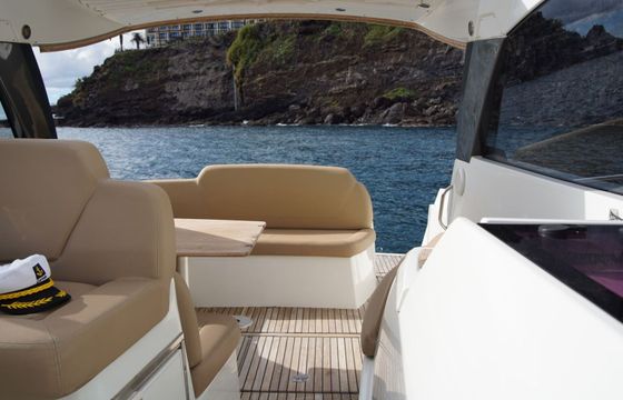 Motorboat Cristal Sea Madeira Leader 9 400hp