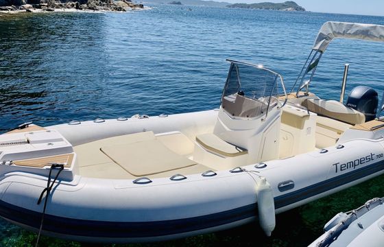 RIB Capelli Capelli Tempest 700 200hp