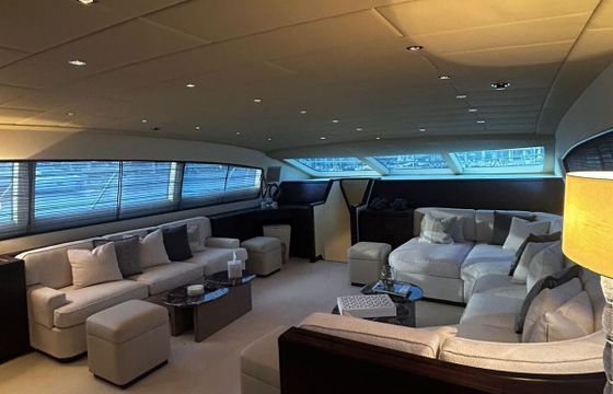 Motor yacht Mangusta 105 4800hp