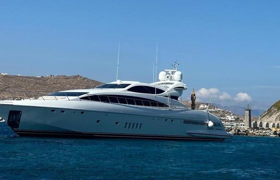 Motor yacht Mangusta 105 4800hp