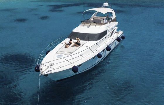 Motor yacht Fairline 65 Squadron 2000hp
