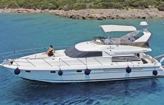 Motor yacht Fairline 65 Squadron 2000hp
