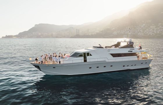 Motor yacht Canados Canados 90' 2600hp