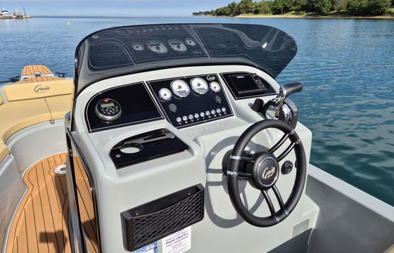 Motorboat Gaia LIMITED EDITION 250hp