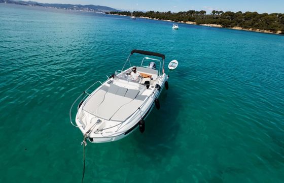Motorboat Beneteau Flyer 7.7 250hp