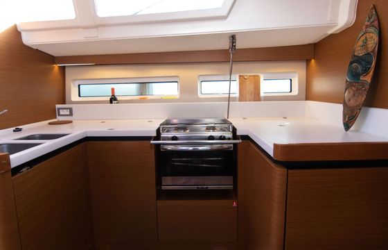Sailboat JEANNEAU SUN ODYSSEY 490 14.22m