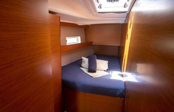 Sailboat JEANNEAU SUN ODYSSEY 490 14.22m
