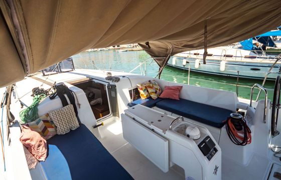 Sailboat JEANNEAU SUN ODYSSEY 490 14.22m