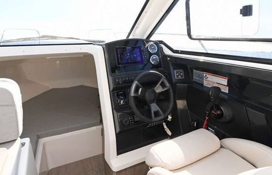 Motorboat Quicksilver Active 705 Weekend 200hp