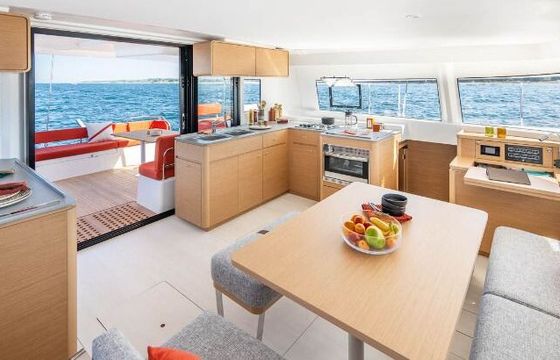 Catamaran Excess 14 13.3m
