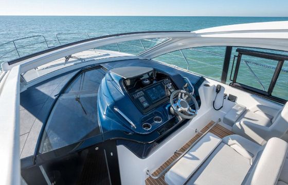 Motorboat BENETEAU GRAN TURISMO 41 380hp