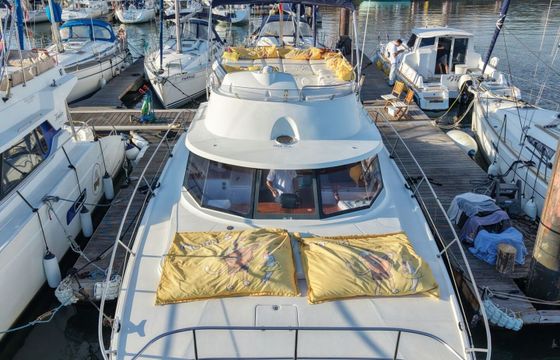 Catamaran Fountaine Pajot Highland 35 10.35m