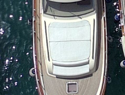 Motorboat Apreamare 38 Comfort 740hp