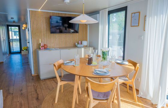 Houseboat WOMA D13