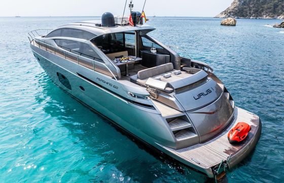 Motor yacht Pershing 62 3697hp