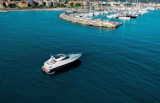 Motorboat Bruno Abbate Primatist G46 800hp