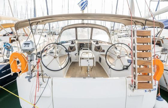 Sailboat Jeanneau Sun Odyssey 519 15.38m