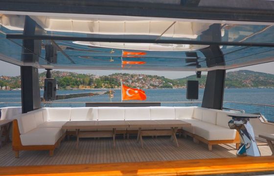 Catamaran Luxury Custom Power 20m