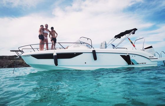 Motorboat Beneteau Flyer 8 Sundeck 300hp