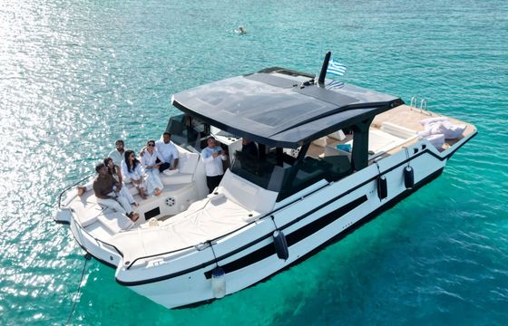 Motorboat Tesoro T41 Power Cat 800hp