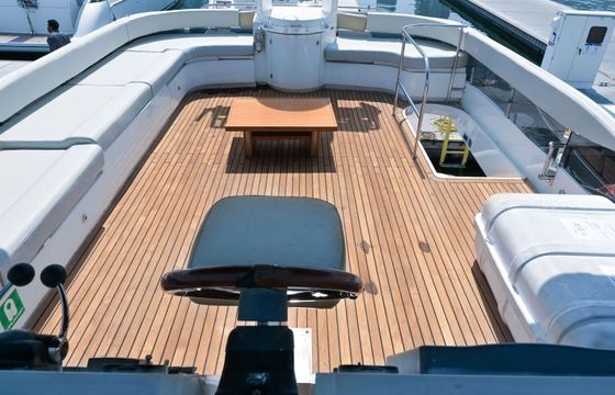 Motor yacht Fairline 2016