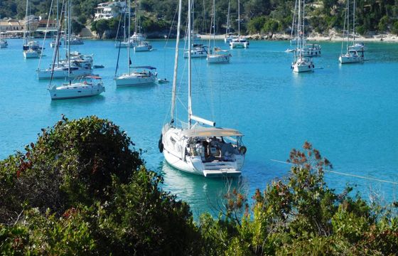 Sailboat Bavaria Bavaria 51 style 15m