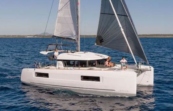 Catamaran LAGOON 50 14.75m
