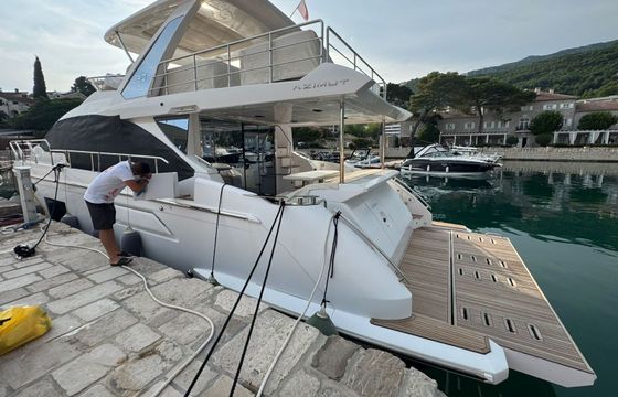 Motor yacht Azimut Azimut 60
