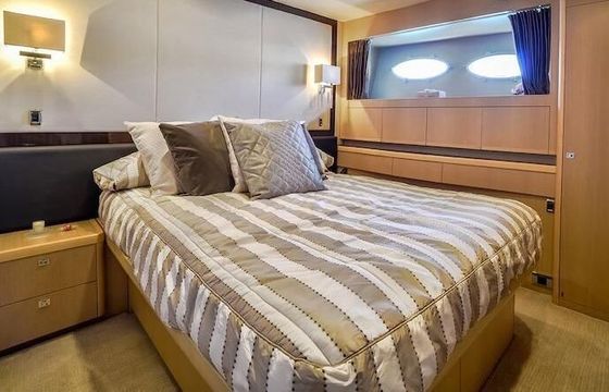 Motor yacht Princess 85 3600hp