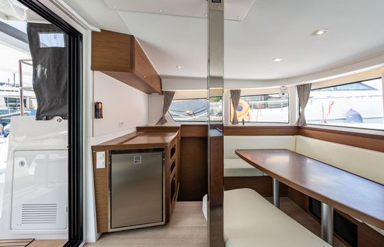 Catamaran Lagoon Lagoon 42 12.94m