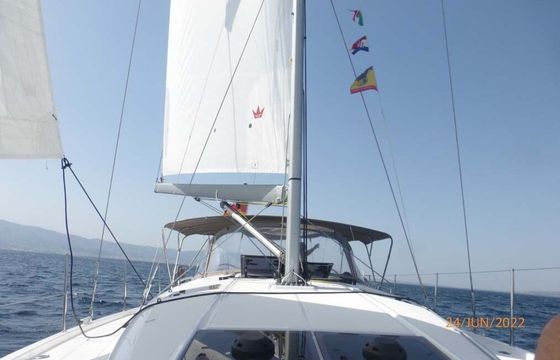 Sailboat Jeanneau Sun Odyssey 440 13.39m