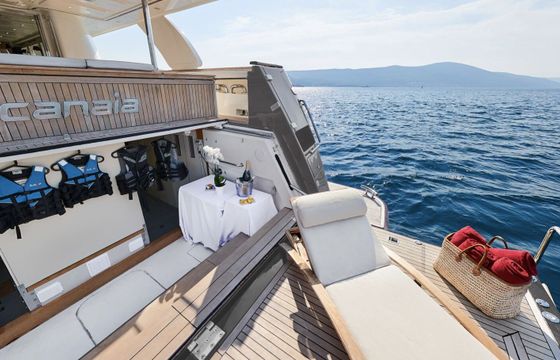 Motor yacht Ferretti Custom line 1300hp