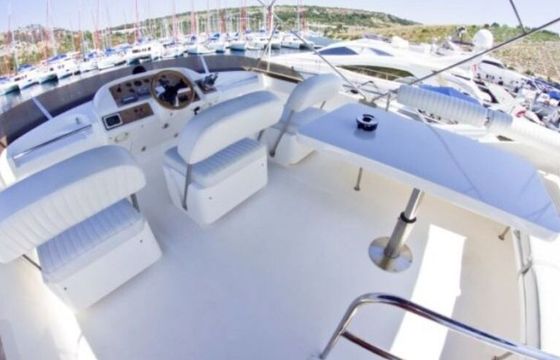 Motorboat PRINCESS 470 435hp