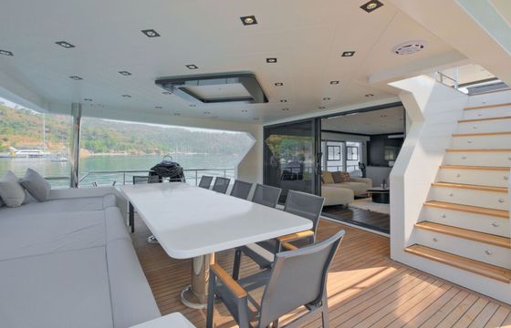 Motor yacht Alfa 2025 550hp