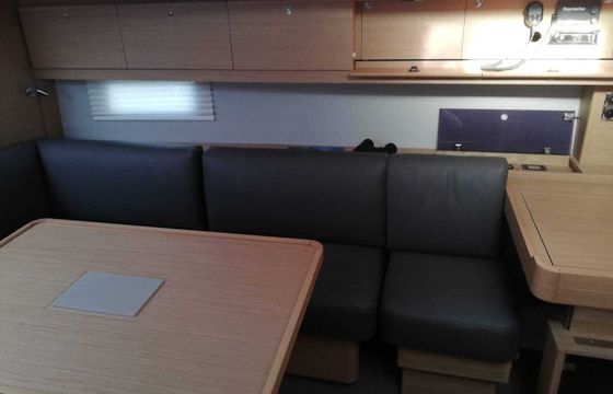 Sailboat DUFOUR 460 GL 14.02m