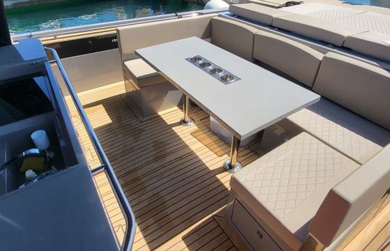 Motorboat de antonio yacht D36 open 600hp