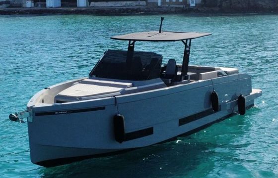 Motorboat de antonio yacht D36 open 600hp