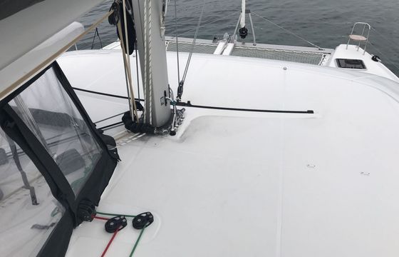 Catamaran LAGOON 42 12.94m