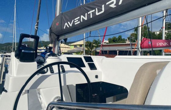 Catamaran AVENTURA 37 10m