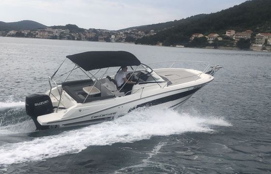 Motorboat Jeanneau Cap Camarat 7.5 WA 300hp