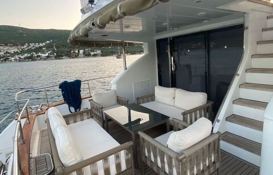 Motorboat Private yacht 2008