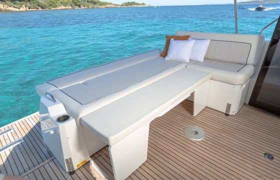 Motorboat Jeanneau NC 37