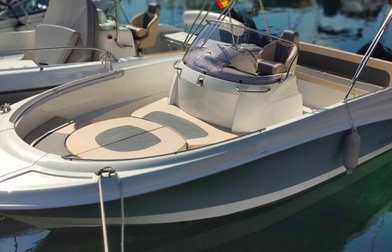 Motorboat REMUS 620 140hp