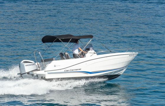 Motorboat JEANNEAU CAP CAMARAT 6.5 CC 200hp