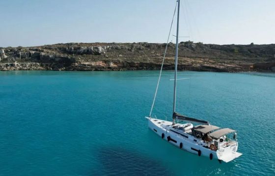 Sailboat Dufour 470 14m