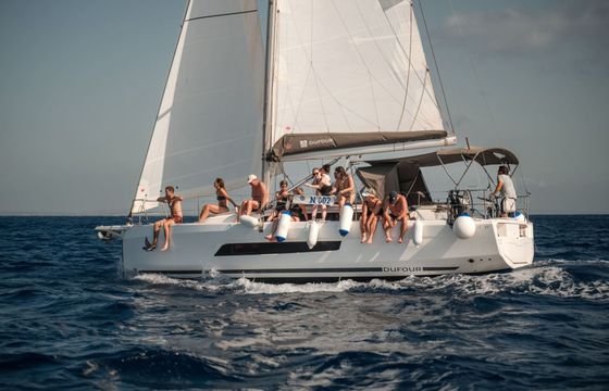 Sailboat Dufour 37 9.99m