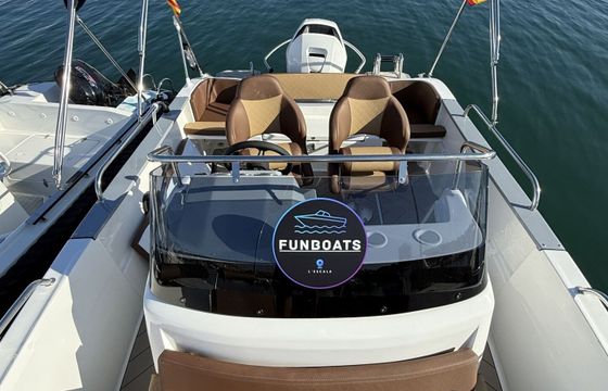 Motorboat Trident Open 630 150hp