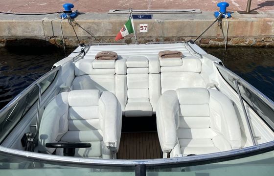 Motorboat Formula 311 SR-1 600hp