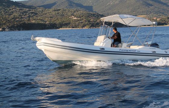 RIB Capelli Capelli Tempest 700 200hp